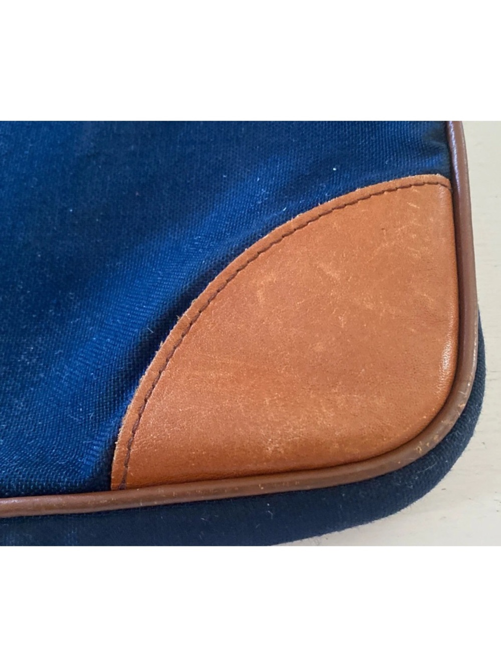 L.L. Bean Navy and Canvas Portfolio/Laptop Case with British Tan Leather Trim - Picture 7 of 13